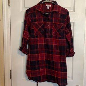 Liz Lange Maternity Top